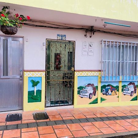 Vivienda Turistica El Zocalo Leilighet Guatapé Eksteriør bilde
